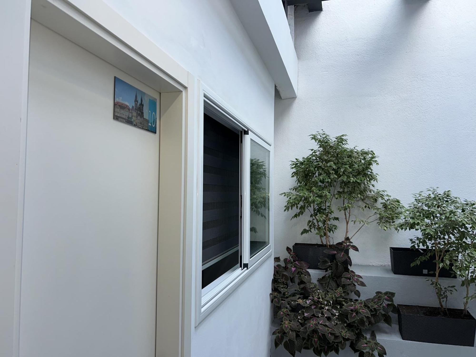 Apartahotel Baldiri Sant Boi de Llobregat Luaran gambar