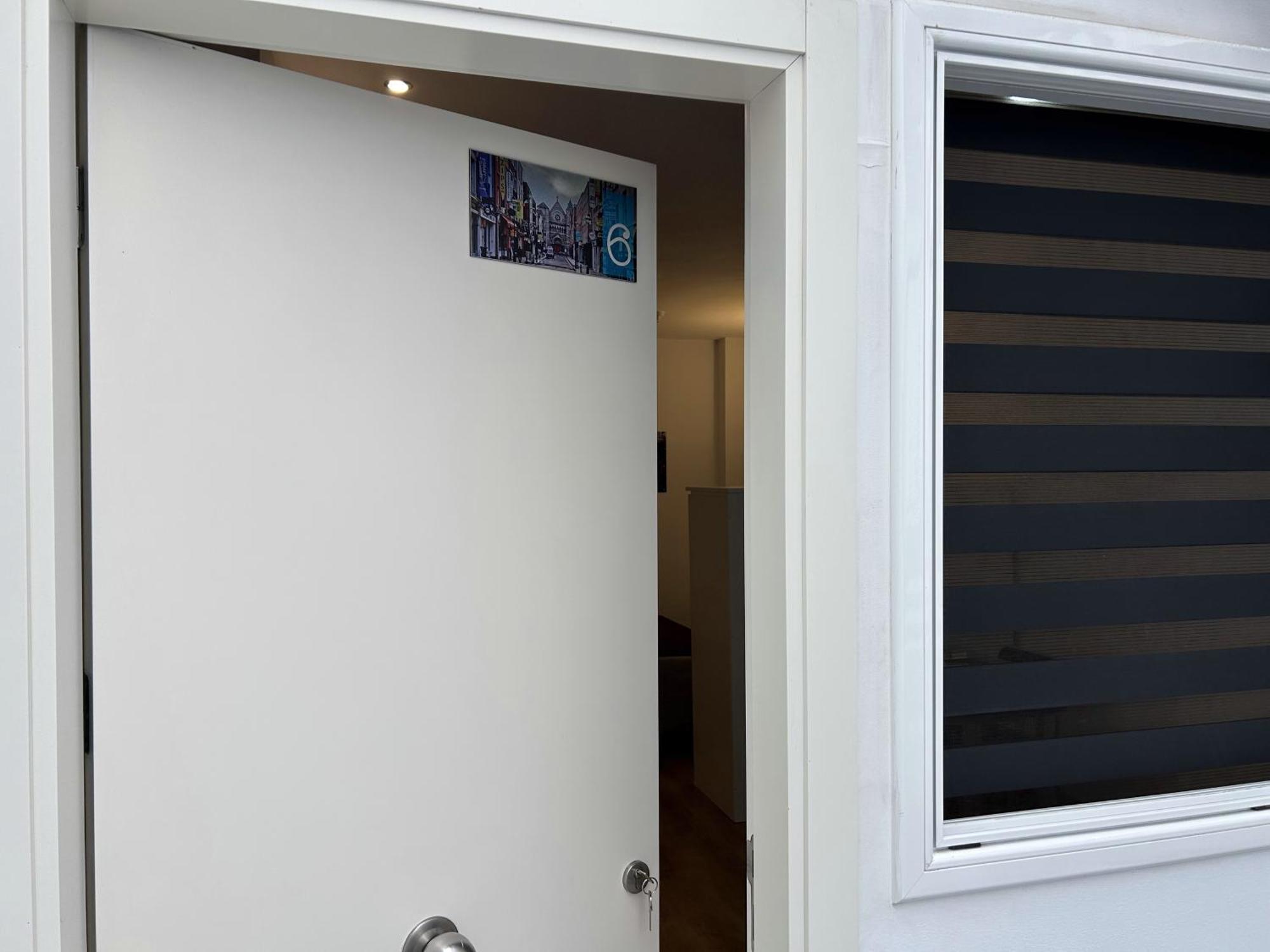 Apartahotel Baldiri Sant Boi de Llobregat Luaran gambar