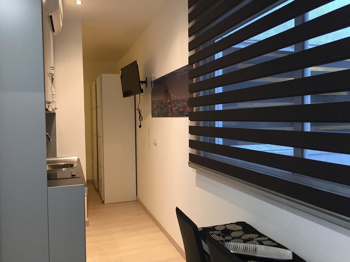 Apartahotel Baldiri Sant Boi de Llobregat Luaran gambar